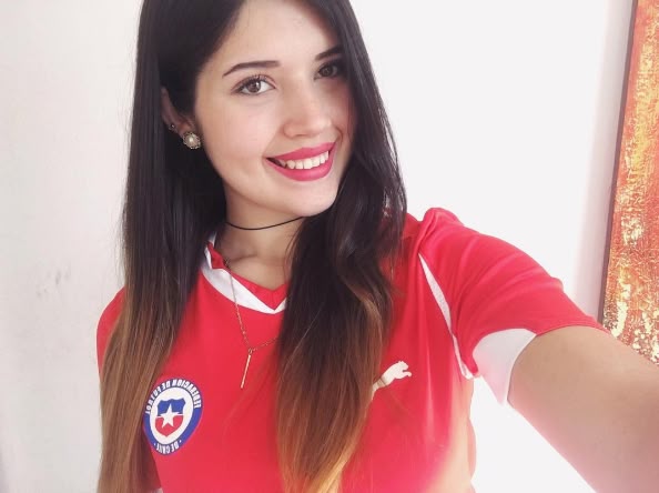 Karen Cofré - Compradora de Instagram
